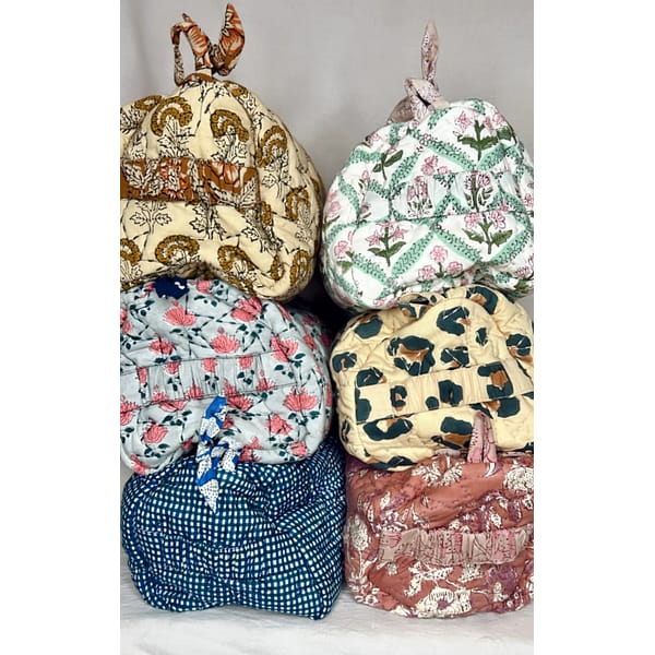 patterned wash bags