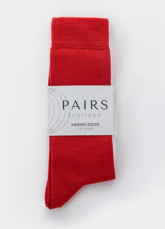 PAIRS SCOTLAND Red Merino Socks