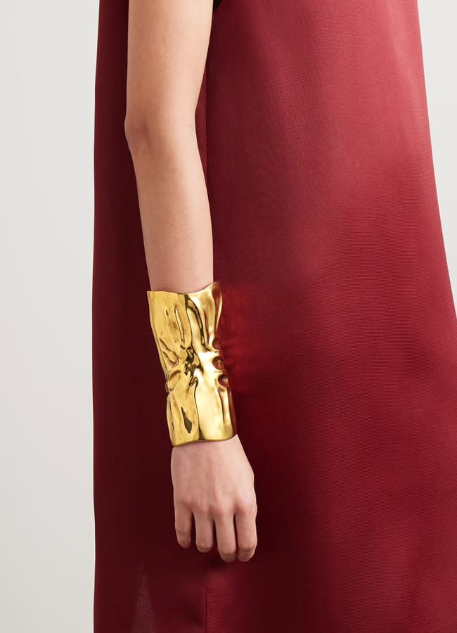 NAP KHAITE Textured gold-plated cuff £2,450