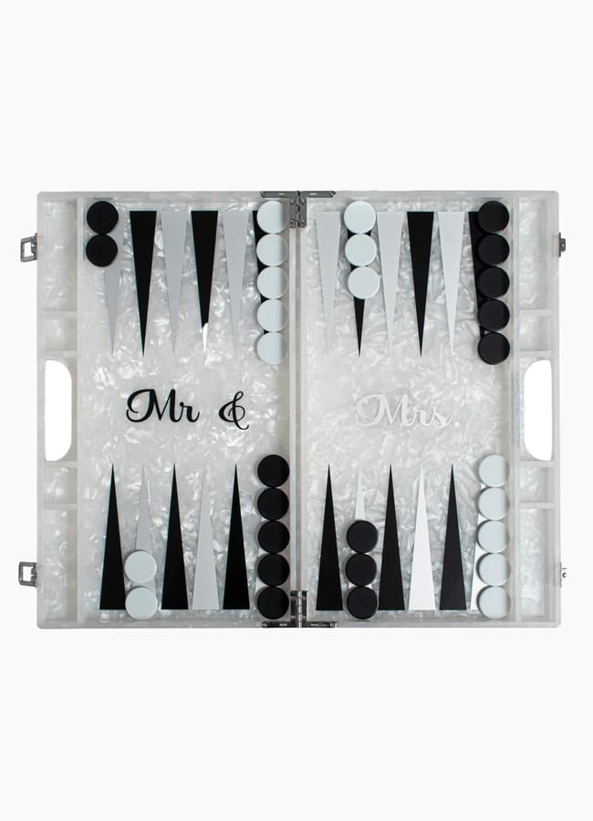 Mr & Mrs Backgammon game