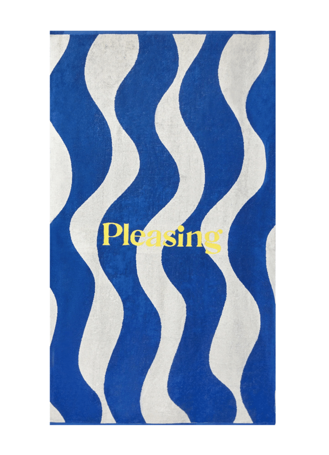 The Extra Huge Pleasing Towel in Deep Blue Sea