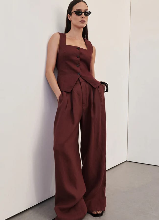 model wearing FRAN SAHARA LINEN PANT