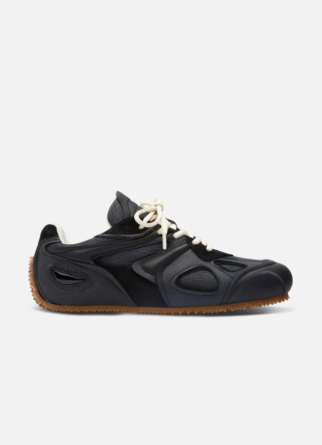 Slow Runner black trainers