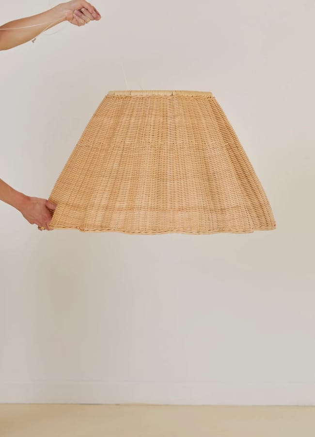 XL Wavy Scallop Lampshade