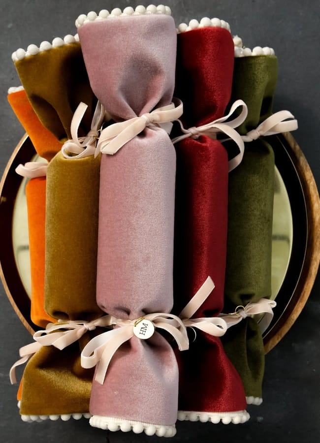 velvet crackers