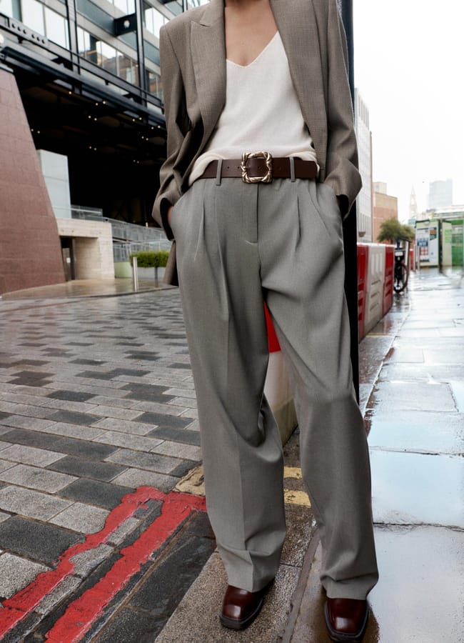 model wearing suit from zara