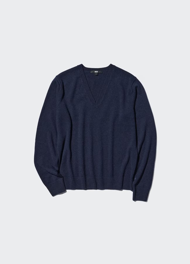 100% Cashmere V Neck Jumper in navy