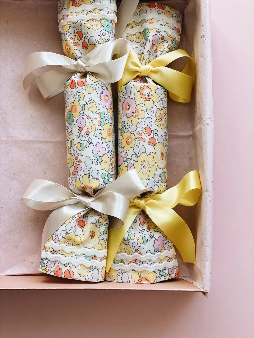 floral print crackers