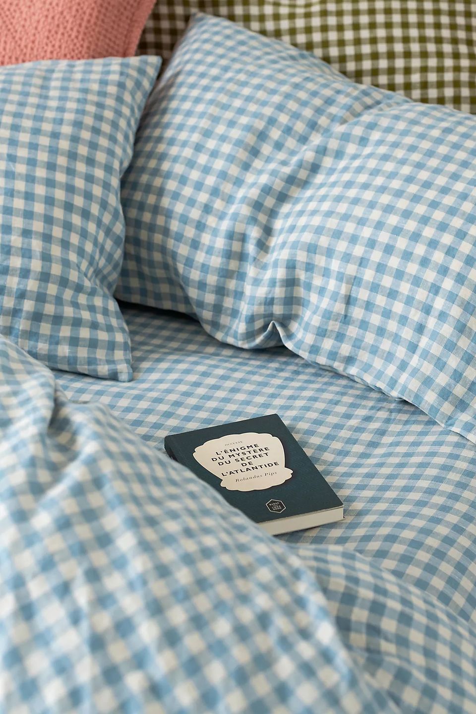blue gingham bedding