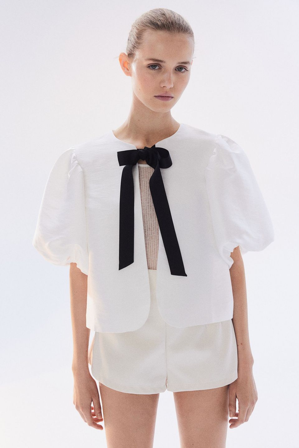 MODEL WEARS Balloon-Sleeved Blouse