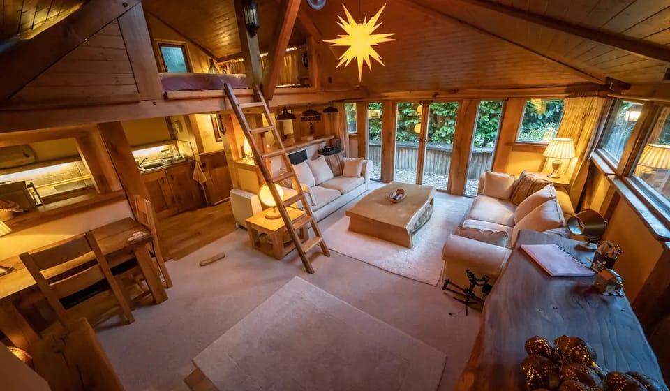 Romantic Oak Cabin Berkhamsted
